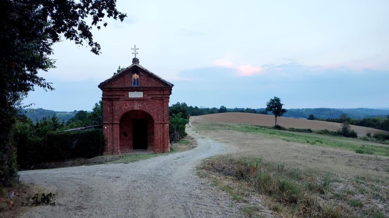 La Valle Incantata Villanova d'Asti Exterior photo
